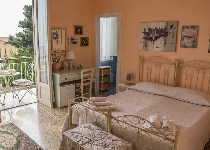 Sikelia Bed & Breakfast 3*