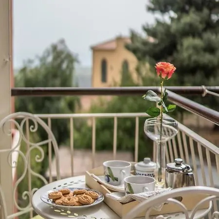 לינה וארוחת בוקר Sikelia