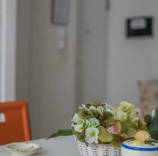 Sikelia Bed & Breakfast 3*